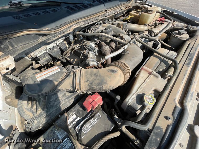 image for item MR9343 2017 Ford F550 Super Duty XL  utility / service truck