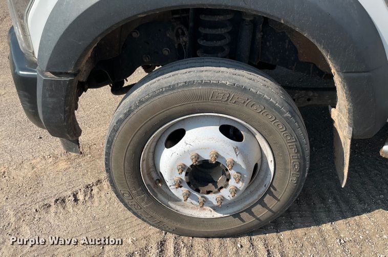 image for item MR9343 2017 Ford F550 Super Duty XL  utility / service truck