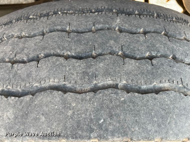 image for item MR9343 2017 Ford F550 Super Duty XL  utility / service truck