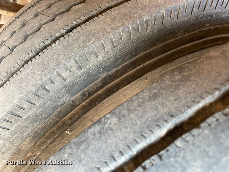 image for item MR9343 2017 Ford F550 Super Duty XL  utility / service truck