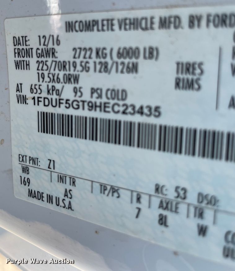 image for item MR9343 2017 Ford F550 Super Duty XL  utility / service truck