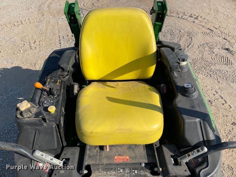 image for item MR9382 John Deere Z925M  lawn mower