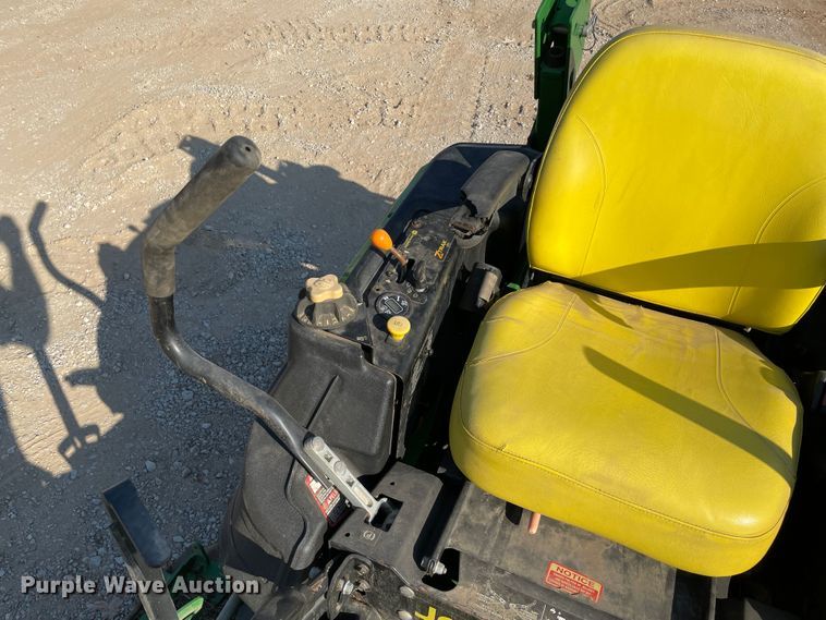 image for item MR9382 John Deere Z925M  lawn mower