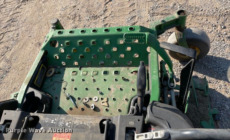 image for item MR9382 John Deere Z925M  lawn mower