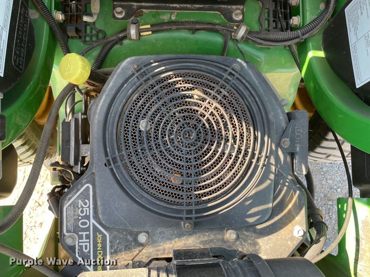 image for item MR9382 John Deere Z925M  lawn mower