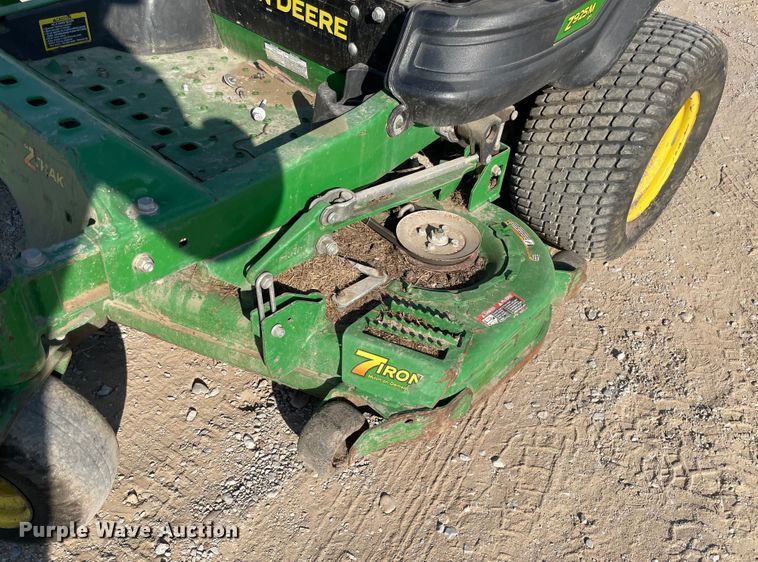 image for item MR9382 John Deere Z925M  lawn mower
