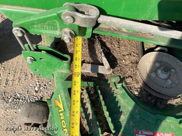 image for item MR9382 John Deere Z925M  lawn mower