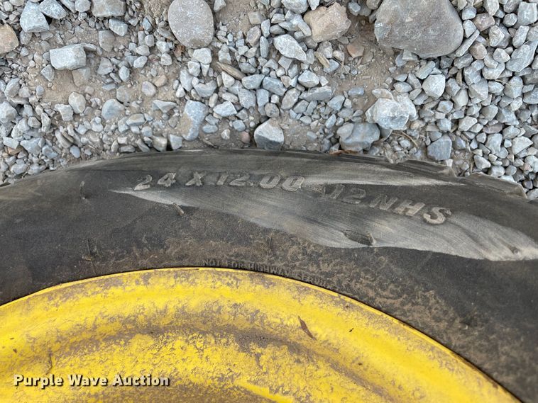 image for item MR9382 John Deere Z925M  lawn mower