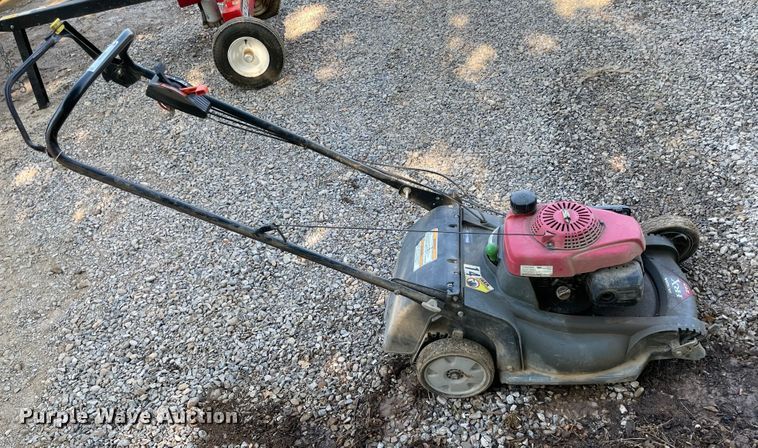 image for item MR9385 Honda HRX217  push mower