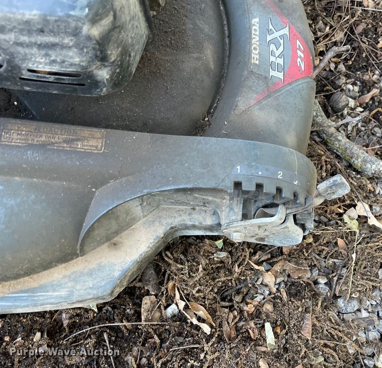 image for item MR9385 Honda HRX217  push mower