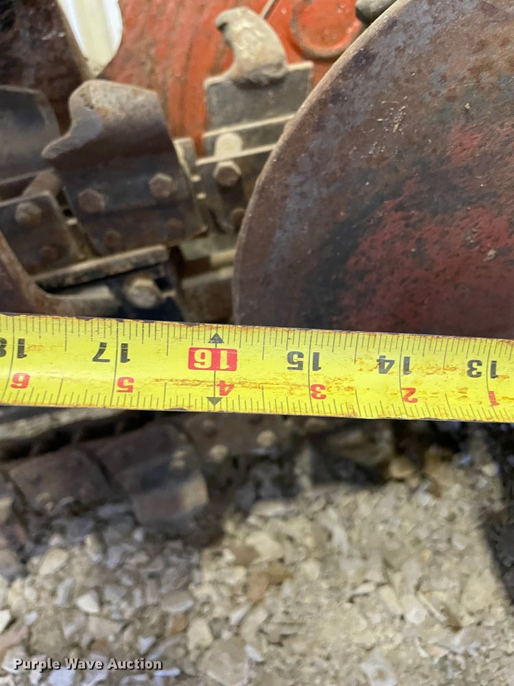 image for item MR9387 2007 Ditch Witch 1820  trencher