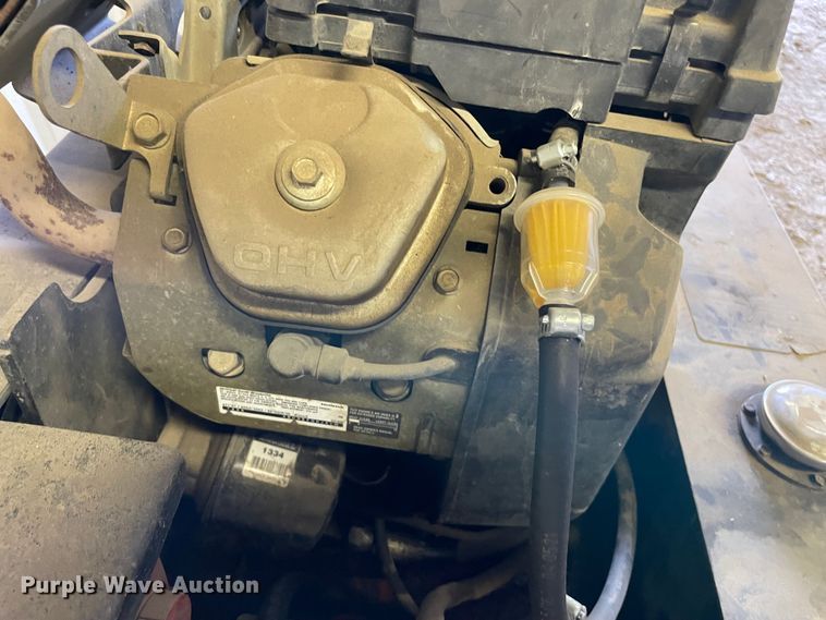 image for item MR9387 2007 Ditch Witch 1820  trencher