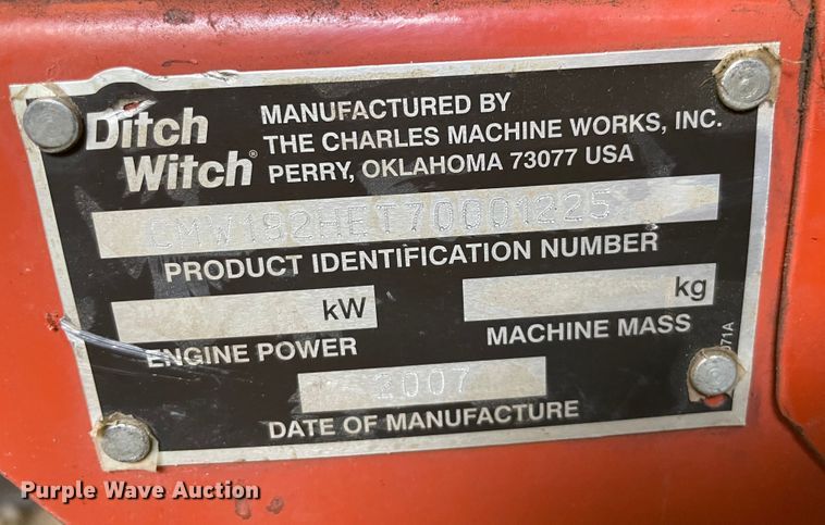 image for item MR9387 2007 Ditch Witch 1820  trencher