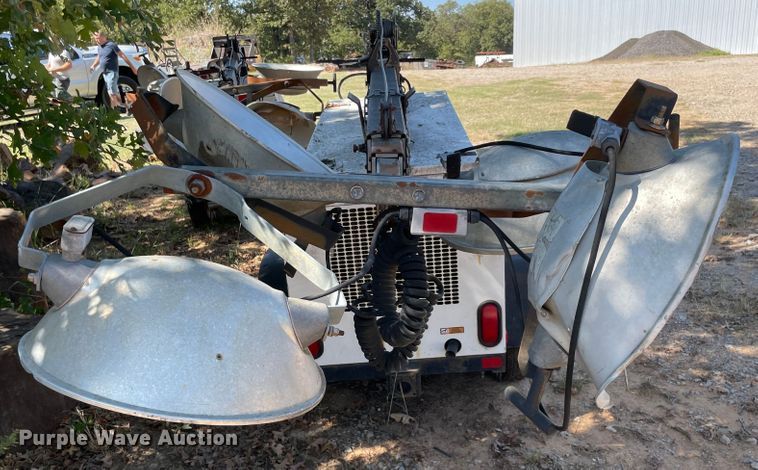 image for item MR9416 2006 Wacker LTC4  light plant