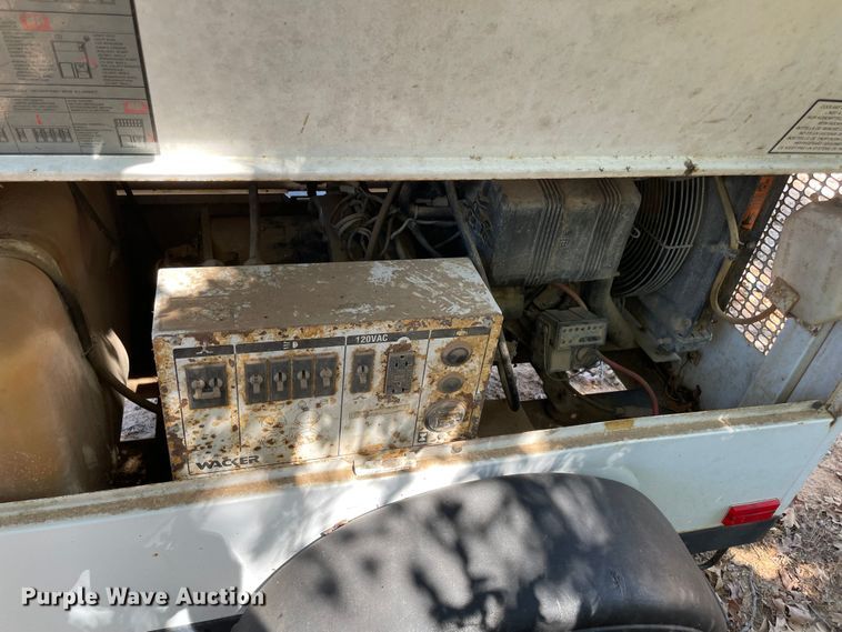 image for item MR9416 2006 Wacker LTC4  light plant