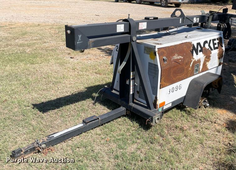 image for item MR9418 2006 Wacker LTC4  light plant