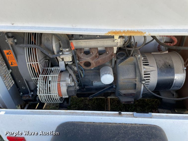 image for item MR9418 2006 Wacker LTC4  light plant