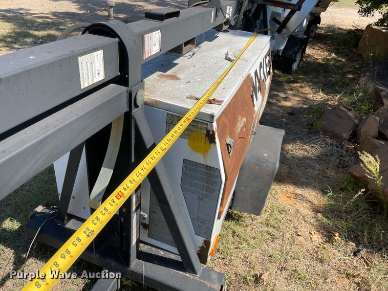 image for item MR9418 2006 Wacker LTC4  light plant