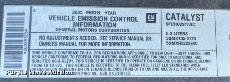 image for item MR9420 2005 Chevrolet Avalanche 1500  pickup truck