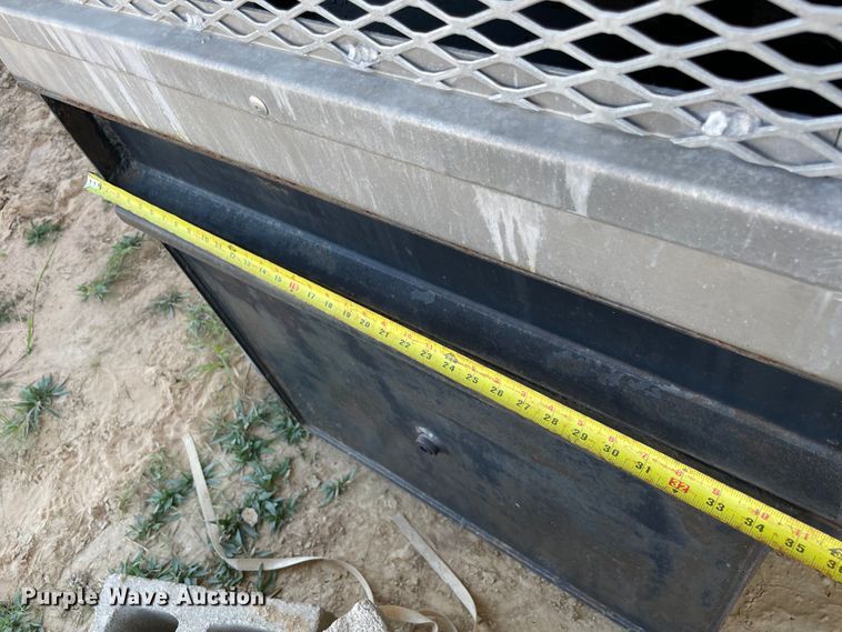 image for item MR9429 Newage  generator