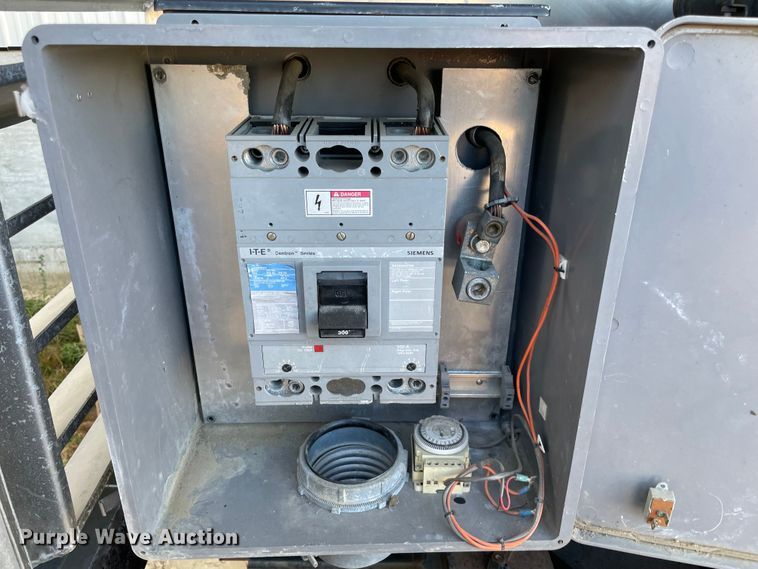 image for item MR9429 Newage  generator