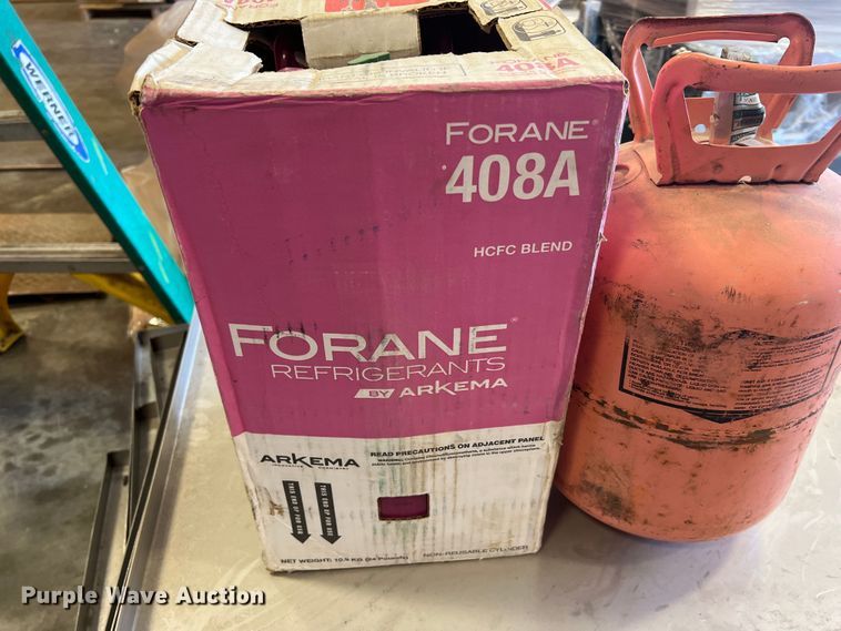 image for item MR9831 (6) pallets of HVAC parts