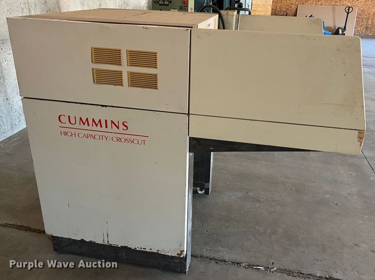 image for item MR9927 Cummins 1460  paper shredder