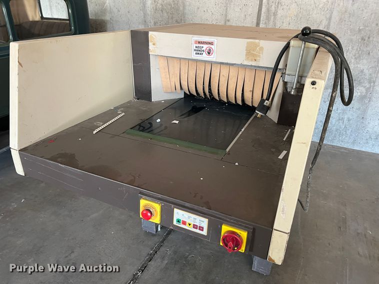 image for item MR9927 Cummins 1460  paper shredder