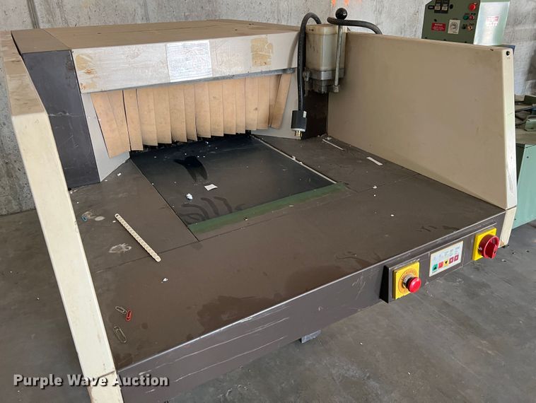 image for item MR9927 Cummins 1460  paper shredder