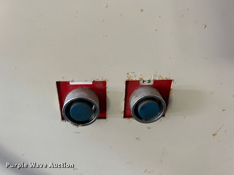 image for item MR9927 Cummins 1460  paper shredder