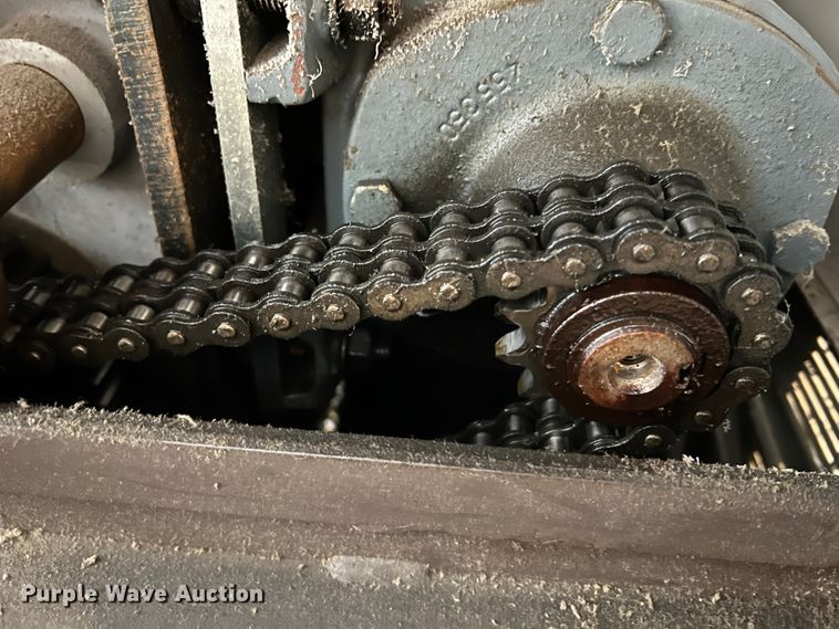 image for item MR9927 Cummins 1460  paper shredder