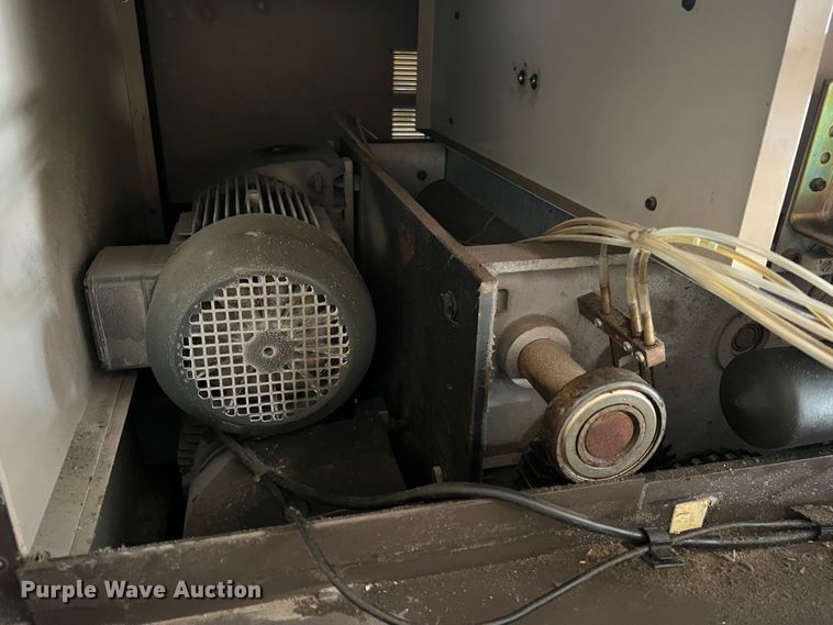 image for item MR9927 Cummins 1460  paper shredder