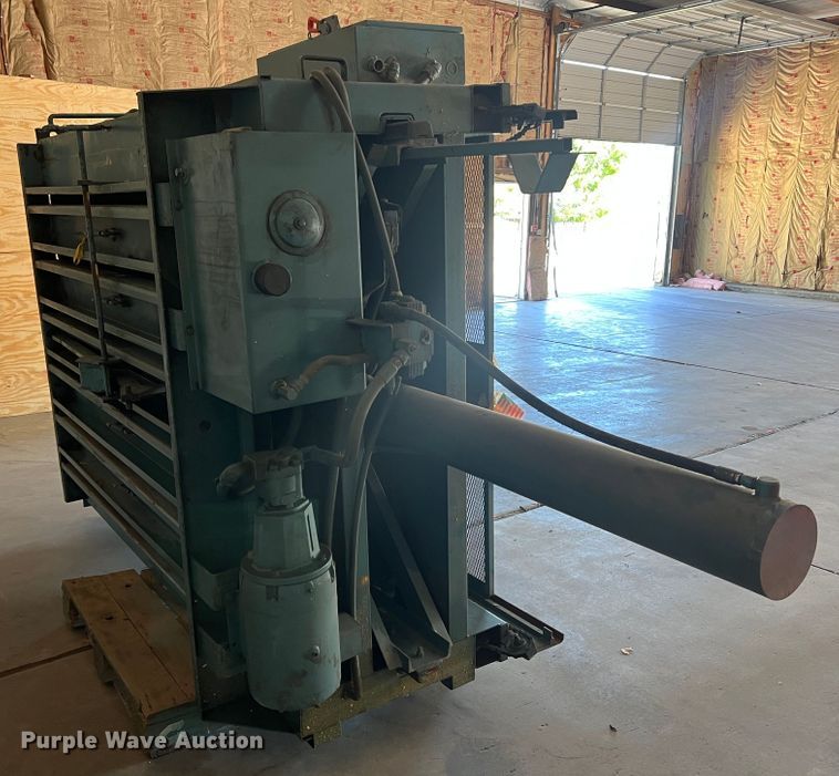 image for item MR9929 Marathon 6030  cardboard baler