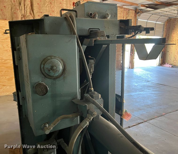 image for item MR9929 Marathon 6030  cardboard baler