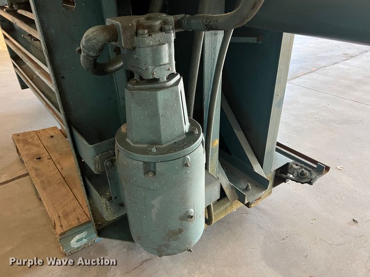 image for item MR9929 Marathon 6030  cardboard baler