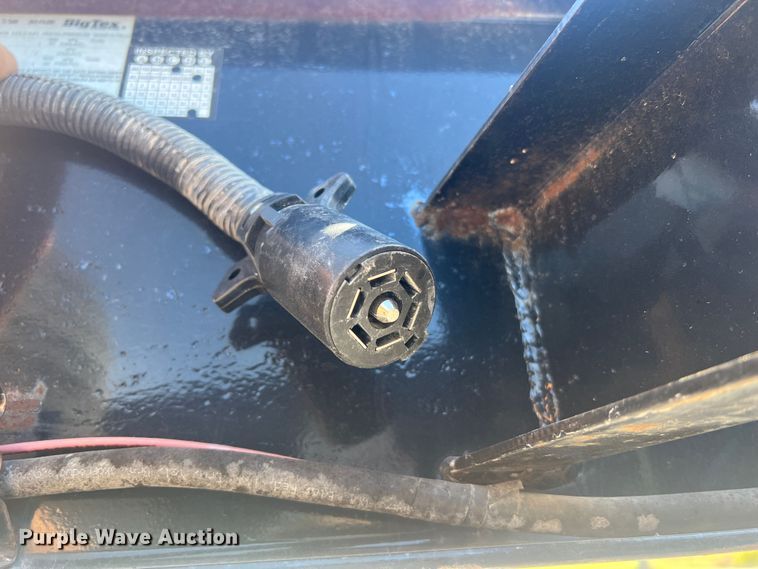 image for item MR9942 2017 Bigtex 22GN-20BK+5MR  equipment trailer