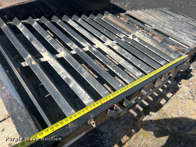 image for item MR9942 2017 Bigtex 22GN-20BK+5MR  equipment trailer