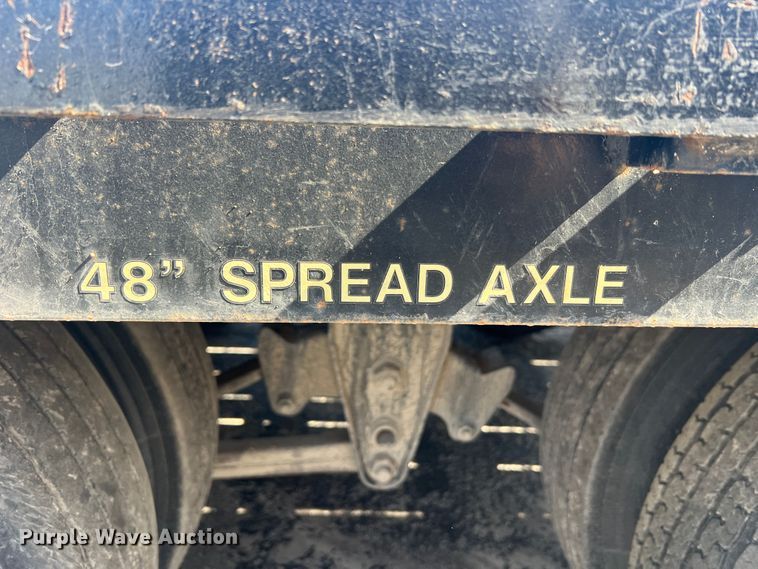 image for item MR9942 2017 Bigtex 22GN-20BK+5MR  equipment trailer