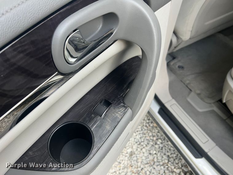 image for item MR9943 2015 Buick Enclave  SUV