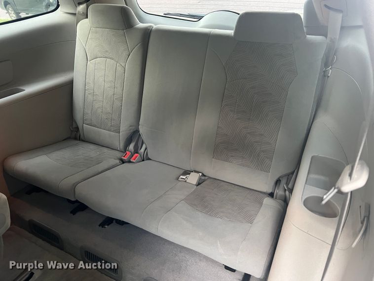 image for item MR9943 2015 Buick Enclave  SUV