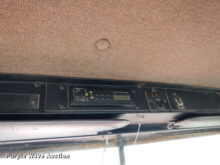 image for item DF8124 2001 Kenworth W900  ready mix truck