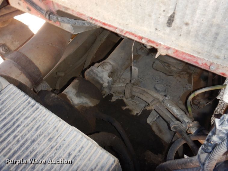 image for item DF8124 2001 Kenworth W900  ready mix truck