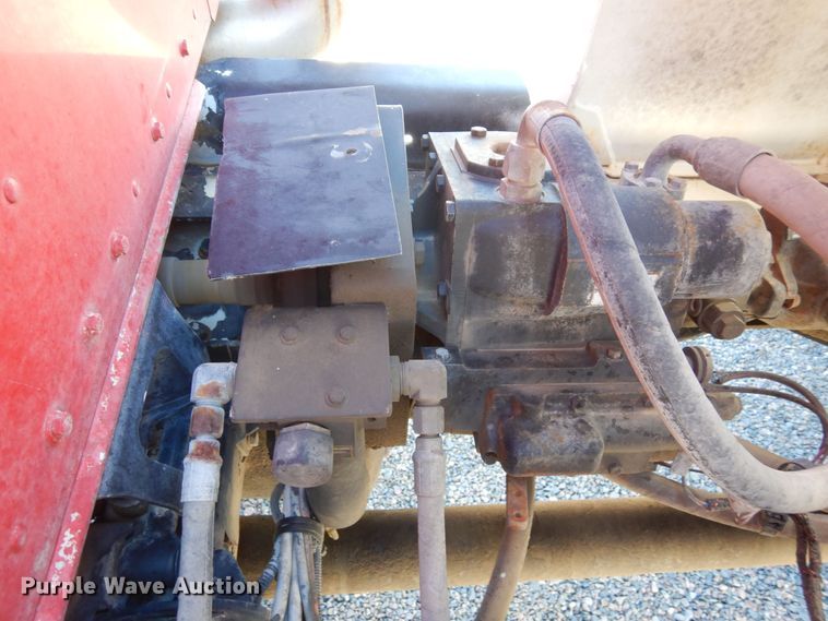 image for item DF8124 2001 Kenworth W900  ready mix truck