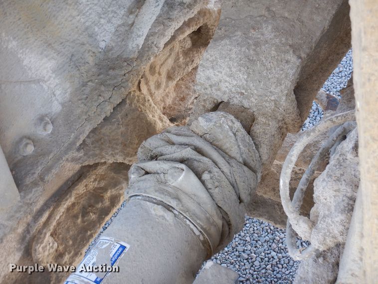 image for item DF8124 2001 Kenworth W900  ready mix truck