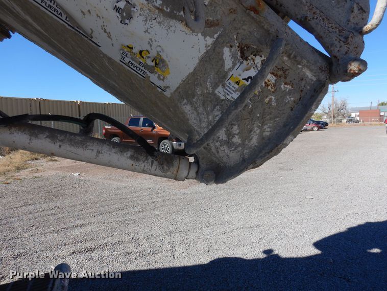 image for item DF8124 2001 Kenworth W900  ready mix truck