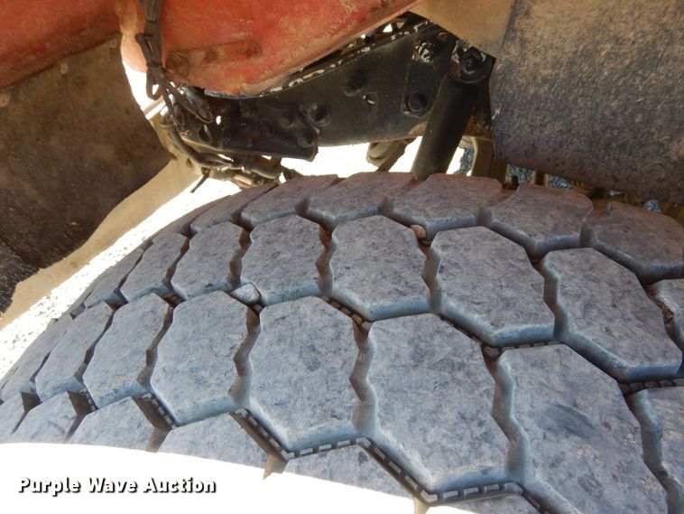 image for item DF8124 2001 Kenworth W900  ready mix truck