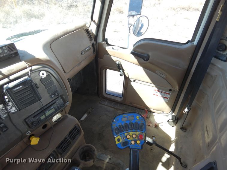 image for item DF8125 2004 Mack CV513 Granite  ready mix truck