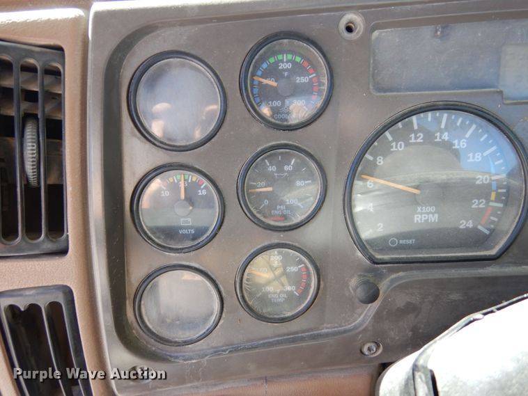 image for item DF8125 2004 Mack CV513 Granite  ready mix truck