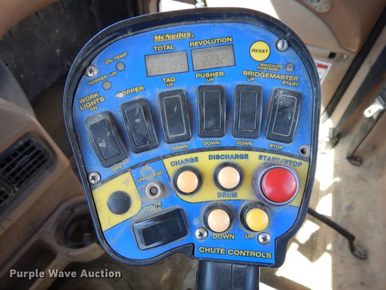 image for item DF8125 2004 Mack CV513 Granite  ready mix truck