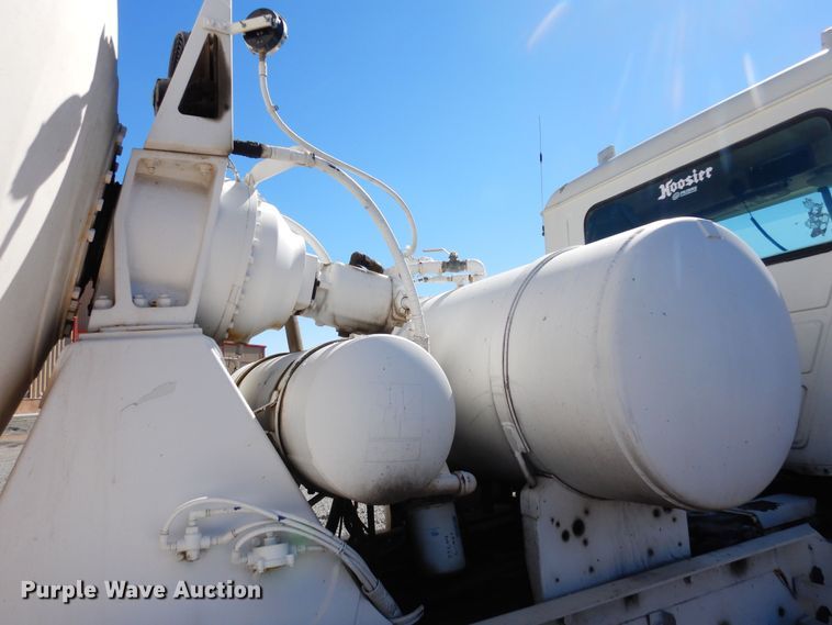 image for item DF8125 2004 Mack CV513 Granite  ready mix truck